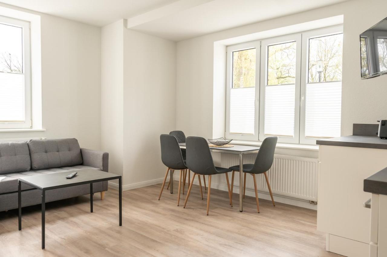 Aparthotel Landschaftliches Haus Tönning Zewnętrze zdjęcie